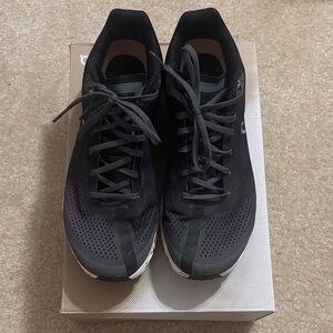 On Cloud Women's Black/Rose Athletic Shoes